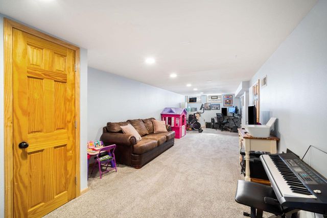 4163 S 54th STREET, Milwaukee, WI 53220