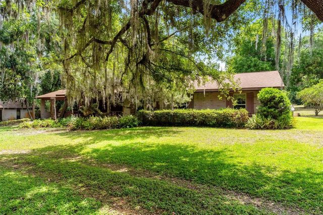 6400 SUNNYSIDE DRIVE, Leesburg, FL 34748