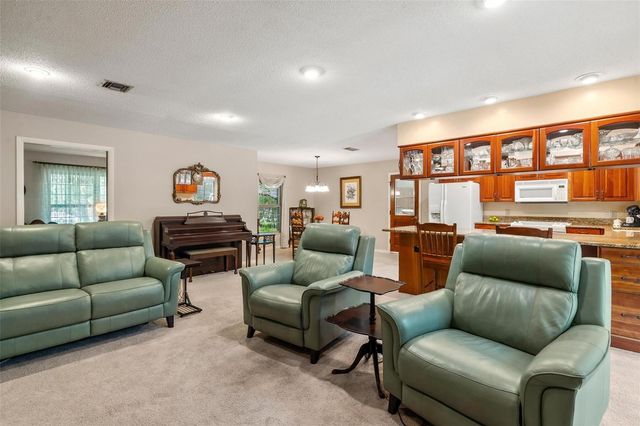 6400 SUNNYSIDE DRIVE, Leesburg, FL 34748