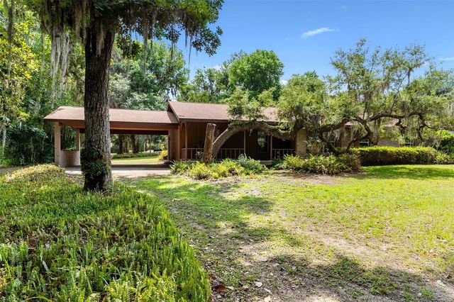 6400 SUNNYSIDE DRIVE, Leesburg, FL 34748