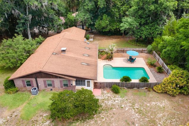 6400 SUNNYSIDE DRIVE, Leesburg, FL 34748