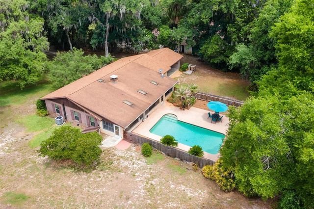 6400 SUNNYSIDE DRIVE, Leesburg, FL 34748