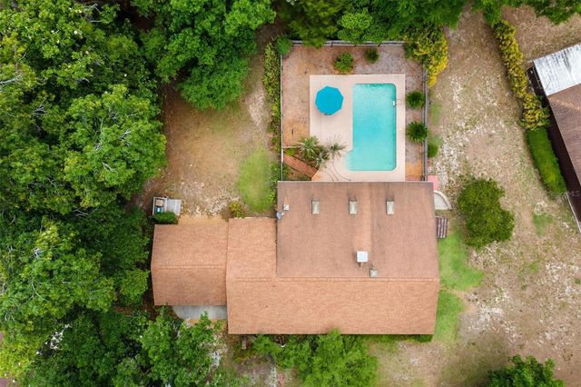 6400 SUNNYSIDE DRIVE, Leesburg, FL 34748