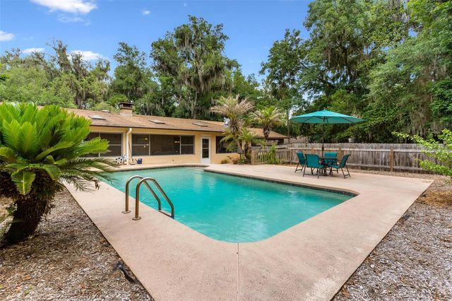 6400 SUNNYSIDE DRIVE, Leesburg, FL 34748
