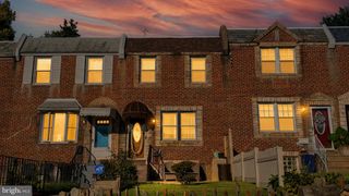 205 DEVEREAUX AVE, Philadelphia, PA 19111