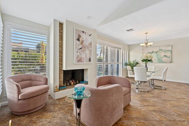 72580 Moonridge Lane, Palm Desert, CA 92260