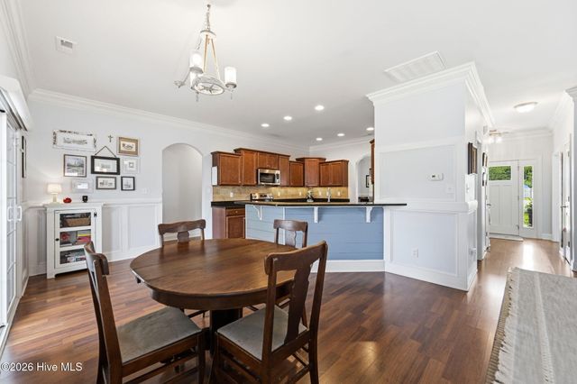 518 Saratoga Road, Sneads Ferry, NC 28460
