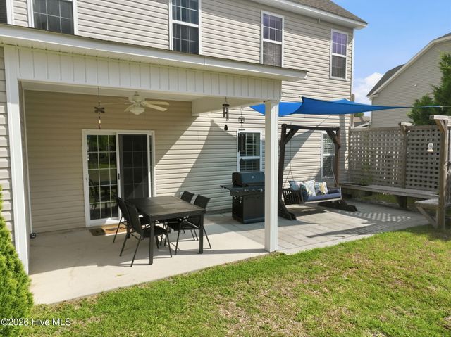 518 Saratoga Road, Sneads Ferry, NC 28460