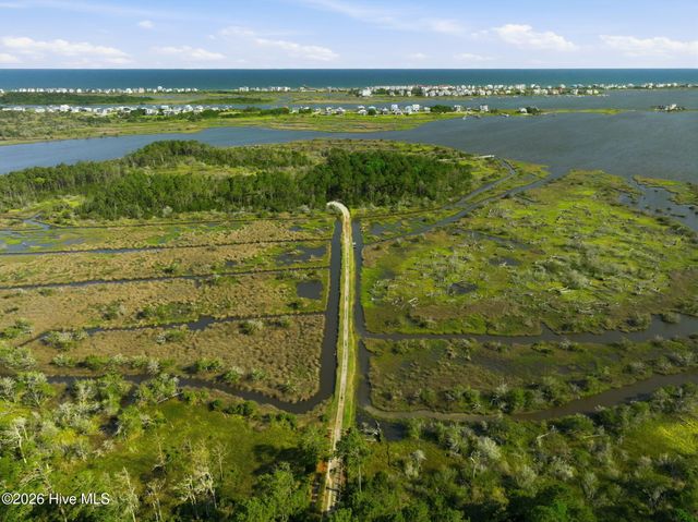 518 Saratoga Road, Sneads Ferry, NC 28460