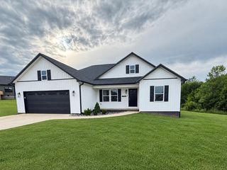 125 Sawgrass Lane, Harrodsburg, KY 40330