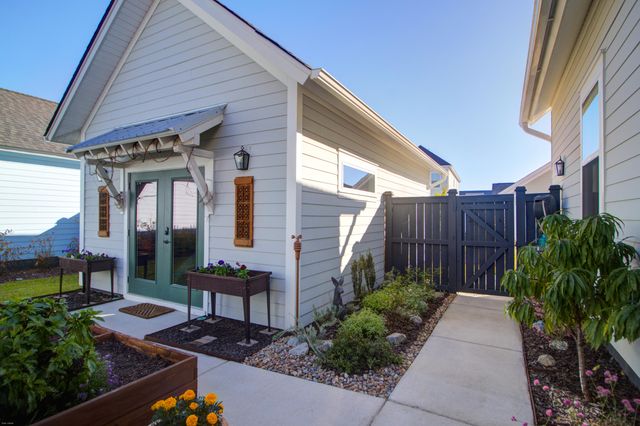 111 Tenor Lane, Summerville, SC 29486