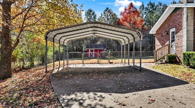 4660 Dover Rd, Indian Mound, TN 37079