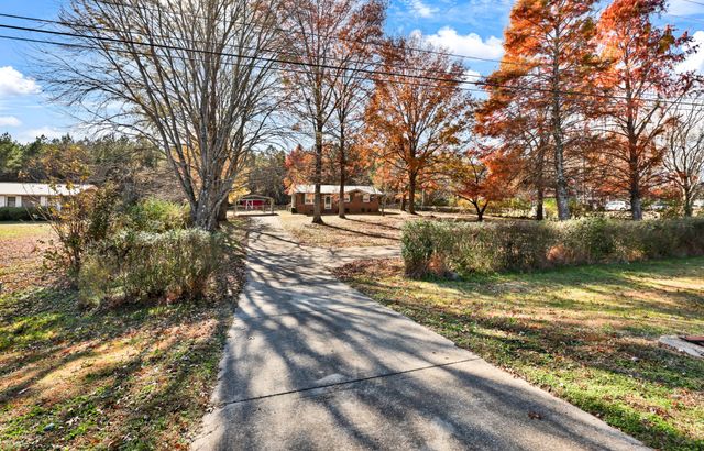 4660 Dover Rd, Indian Mound, TN 37079