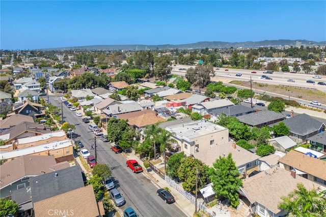 1543 W 22nd Place, Los Angeles, CA 90007