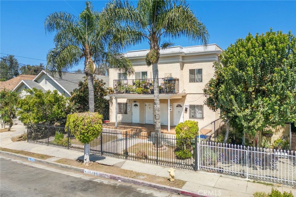 1543 W 22nd Place, Los Angeles, CA 90007