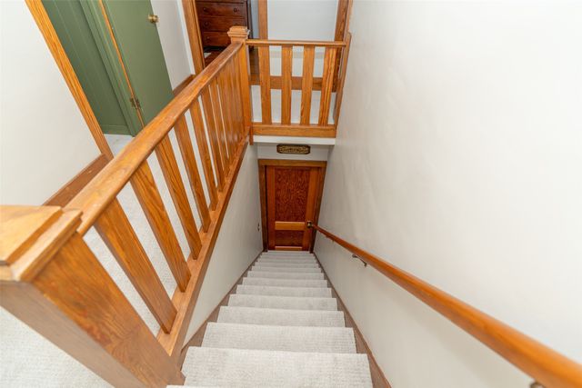 423 E Jefferson Street, Winterset, IA 50273
