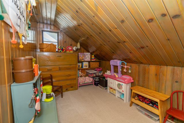 423 E Jefferson Street, Winterset, IA 50273