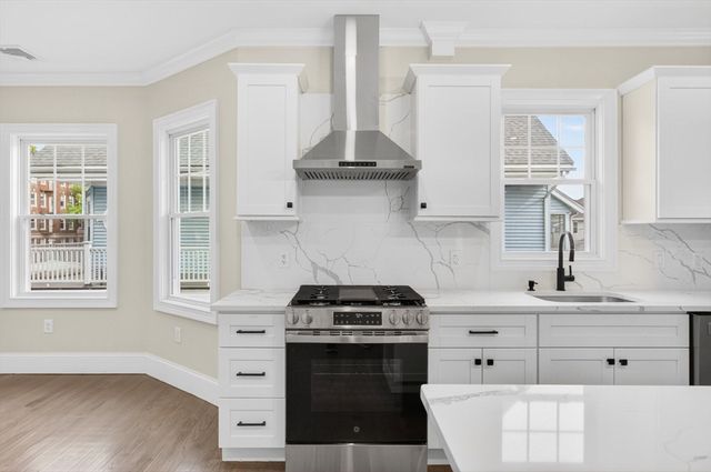 152 Washington St 2, Boston, MA 02135