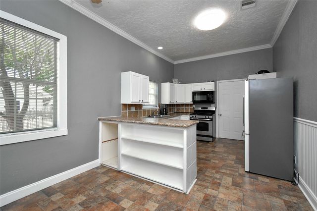 504 Green Street, Baytown, TX 77520