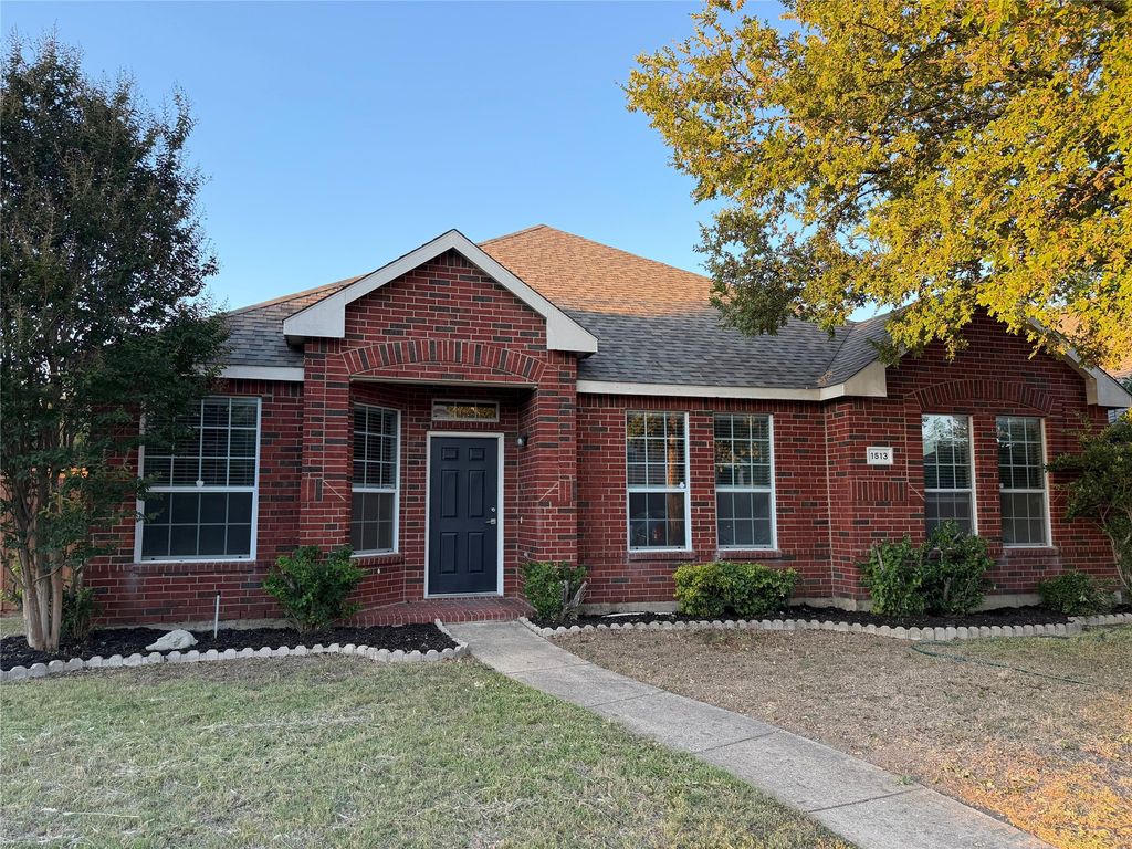 1513 Creek Springs Drive, Allen, TX 75002