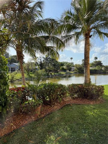 11477 NW 39th Ct 104-1, Coral Springs, FL 33065