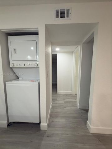 11477 NW 39th Ct 104-1, Coral Springs, FL 33065