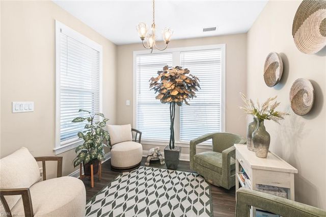 223 Creek Front LN, Suffolk, VA 23435