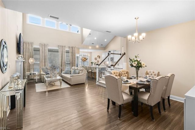 223 Creek Front LN, Suffolk, VA 23435