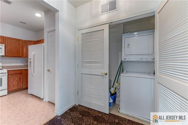540 Cranbury Road 230, East Brunswick, NJ 08816