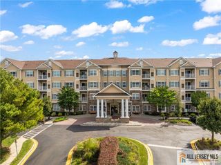 540 Cranbury Road 230, East Brunswick, NJ 08816