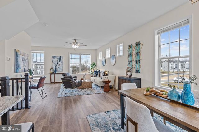 2026 TERRACE VIEW LANE, Mechanicsburg, PA 17055