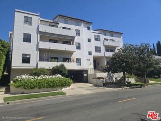 1740 Malcolm Avenue 204, Los Angeles, CA 90024