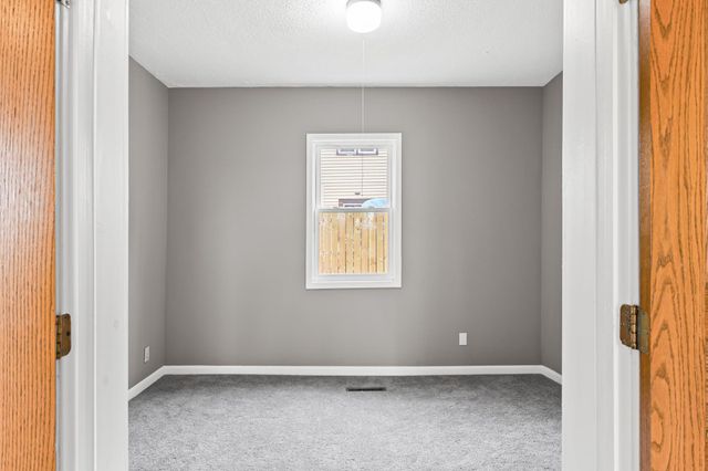 137 Cayuga Street, Saint Paul, MN 55117