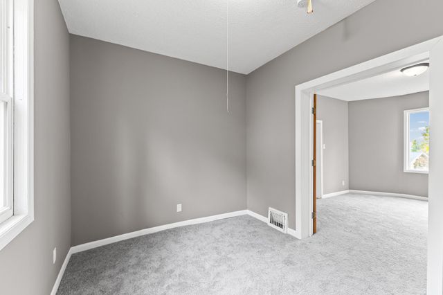 137 Cayuga Street, Saint Paul, MN 55117