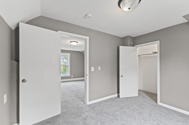 137 Cayuga Street, Saint Paul, MN 55117