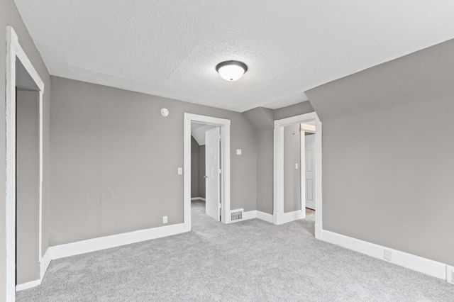 137 Cayuga Street, Saint Paul, MN 55117