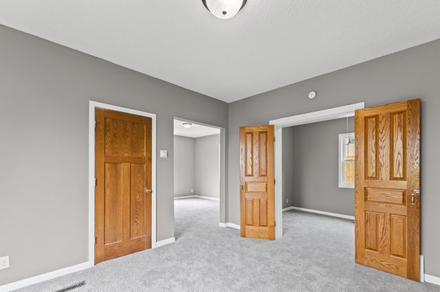 137 Cayuga Street, Saint Paul, MN 55117