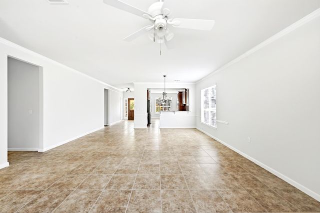 321 Fieldstone DR, Georgetown, TX 78633