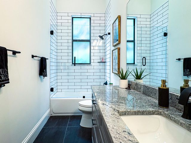 1000 NE Wright Avenue, Jensen Beach, FL 34957