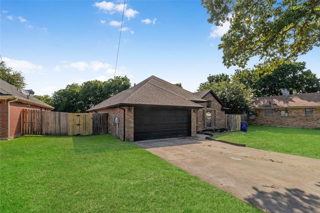 509 Mansfield Cardinal Road, Kennedale, TX 76060