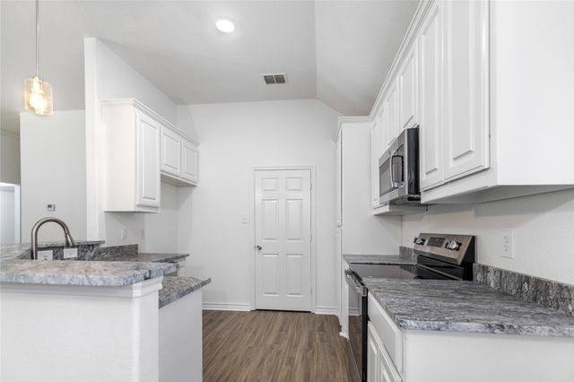 509 Mansfield Cardinal Road, Kennedale, TX 76060