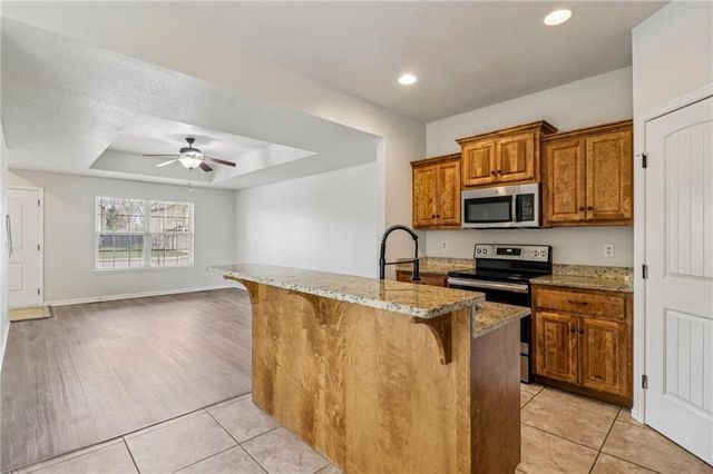 527 S Poplar Street, Gardner, KS 66030