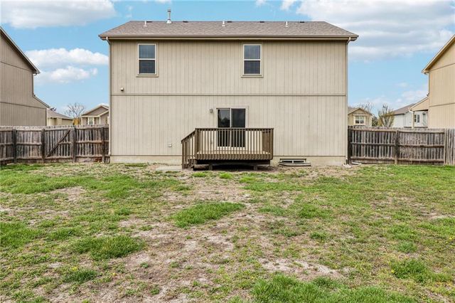 527 S Poplar Street, Gardner, KS 66030