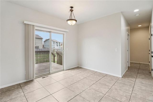 527 S Poplar Street, Gardner, KS 66030