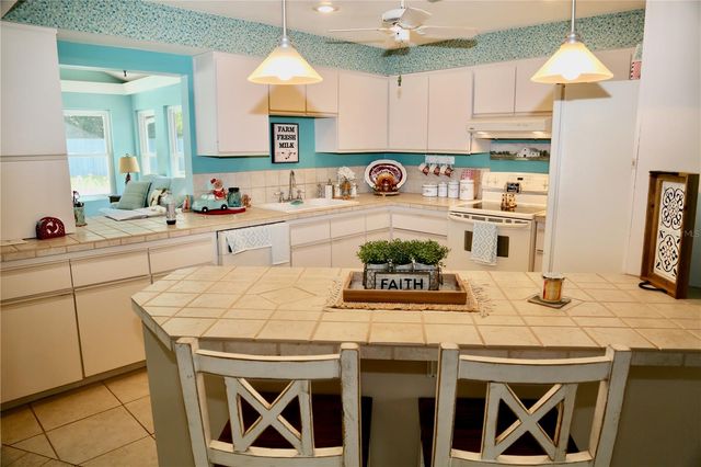 1069 SE 57TH AVENUE, Ocala, FL 34480