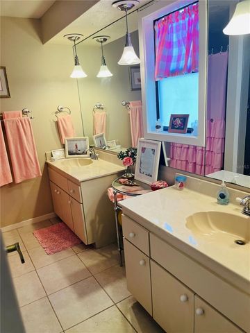 1069 SE 57TH AVENUE, Ocala, FL 34480