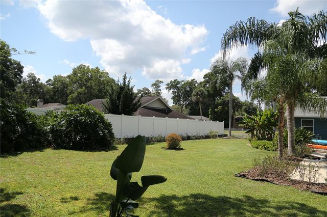 1069 SE 57TH AVENUE, Ocala, FL 34480
