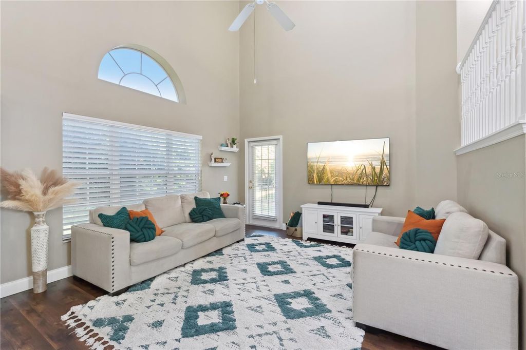 Image 7 of property listing at 9972 HIDDEN DUNES LANE, Orlando, FL 32832