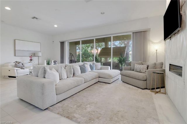 7384 Sika Deer WAY, Fort Myers, FL 33966