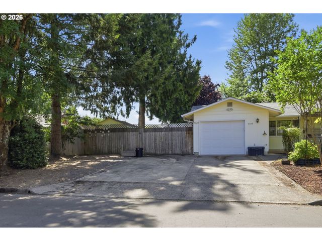 4226 SCOTTDALE St, Eugene, OR 97404